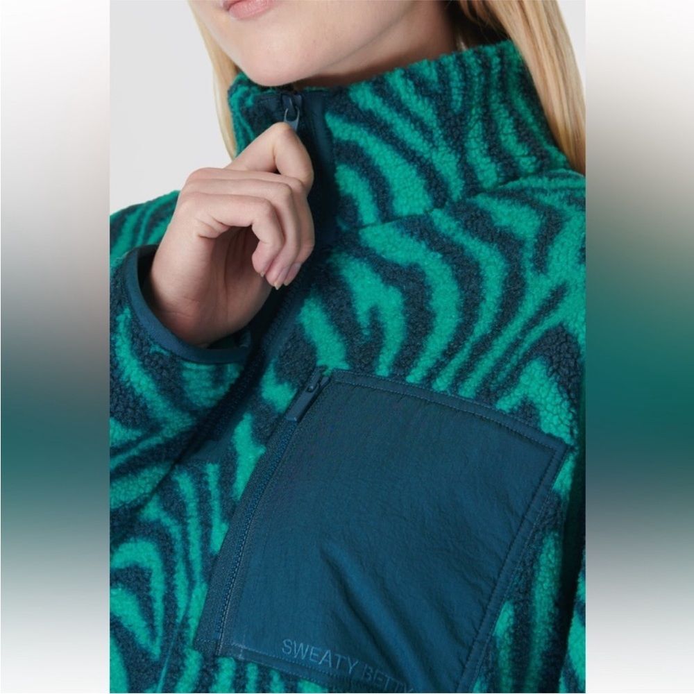Sweaty Betty - Karma Zebra Print Quarter Zip Fleece Pullover Green Blue - Small - Picture 9 of 12